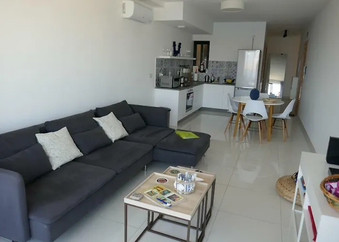 Calypso Court * Mellieħa